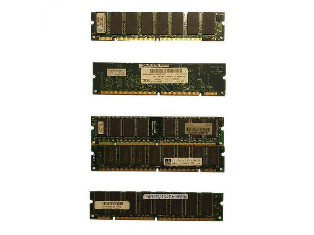 SDRAM pomnilniki / 32MB - 128MB / 66MHz - 133MHz / 168-pin - 1